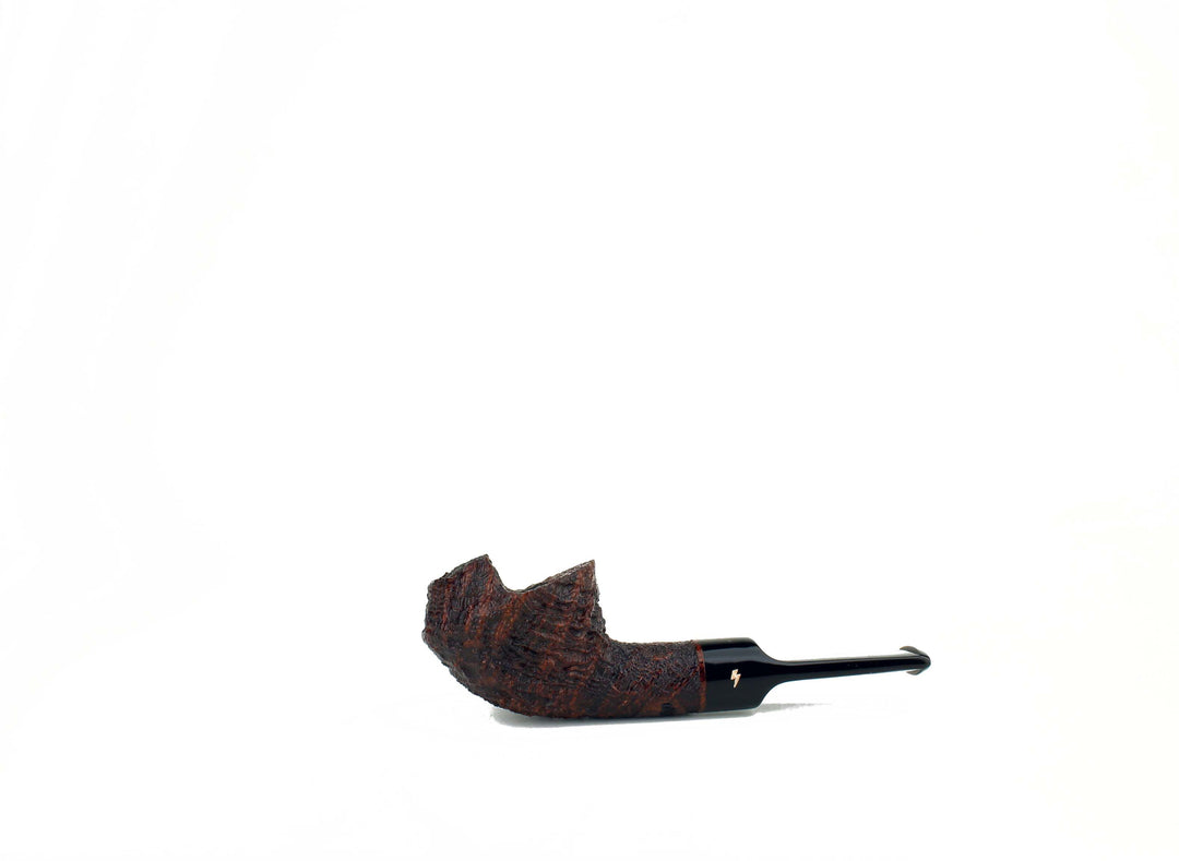 LTD2026-032 | Moonshine Limited MS02 Windshield Devil Dog