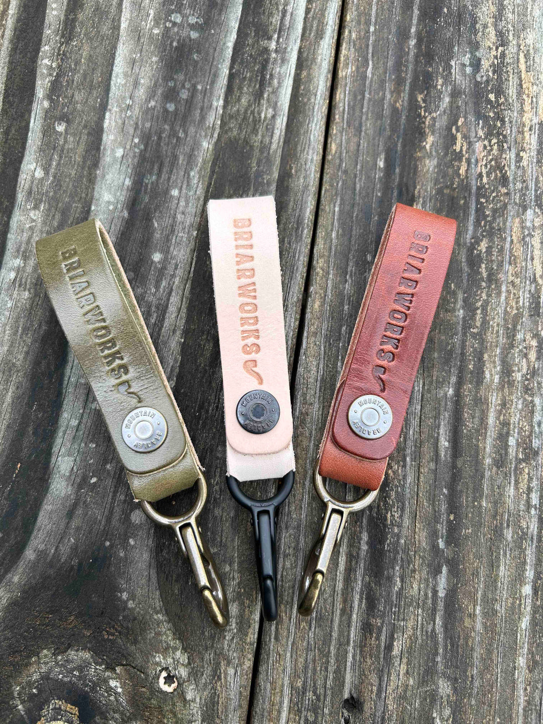 BriarWorks x Bradley Mountain Leather Key Fob and Pipe Rest - Olive